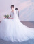 月缦新婦のウェディングドレスの女性ファッショントレンド新型シンプ上品ローリング結婚紗の白いストールの款ローリング。