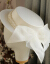 2021フレッシー優雅パールフラットトップ礼帽女性春夏旅行ファッション百合平軒英倫ウェルディーディードレスハット白M(56-58 cm)
